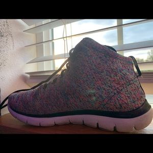 Multicolred Skechers